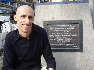 dsc01141 Two poets in Kalimpong